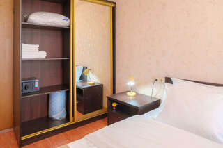 Гостиница Лорд Махачкала Люкс с балконом-3