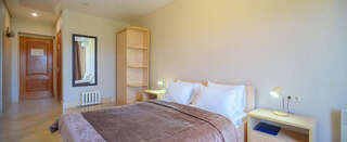 Гостиница Лорд Махачкала Семейный стандарт с кроватью Queeen-size-2