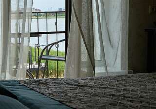 Гостиница Лорд Махачкала Стандарт с двуспальной кроватью и с балконом-4